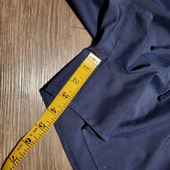 Under Armour Loose Fit Heat Gear 3" Inseam Running Shorts Liner Women's Medium - Picture 6 of 7